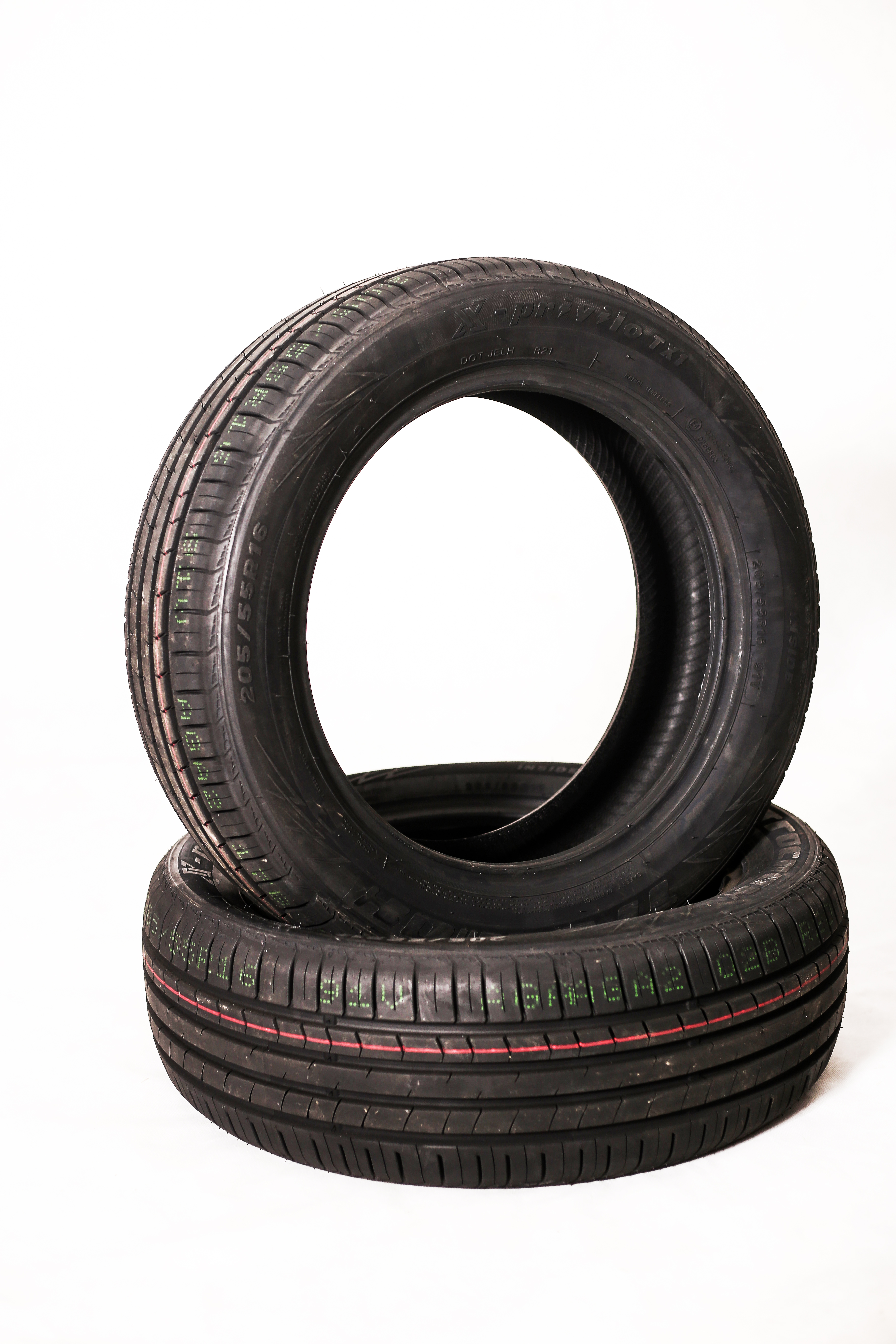 TRACMAX 205/55 R16 91V