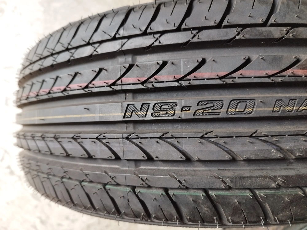 2KS NOVÉ NANKANG 165/35 R17