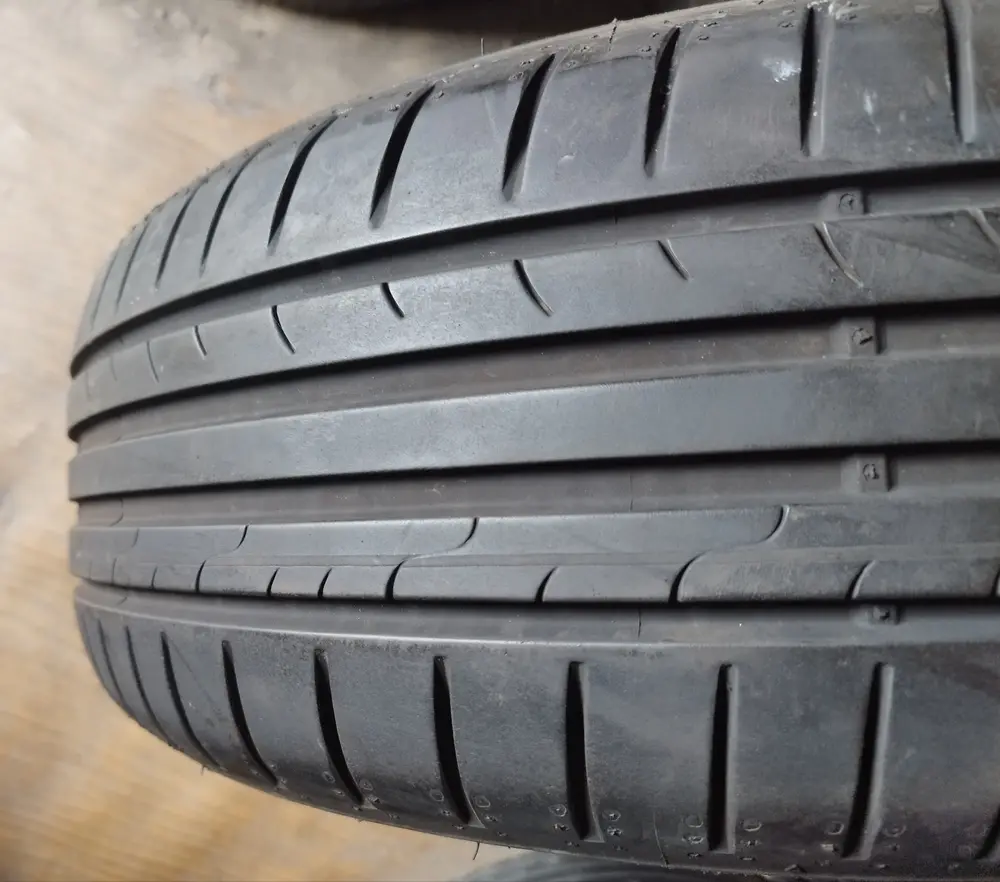 SADA DUNLOP 205/65 R15