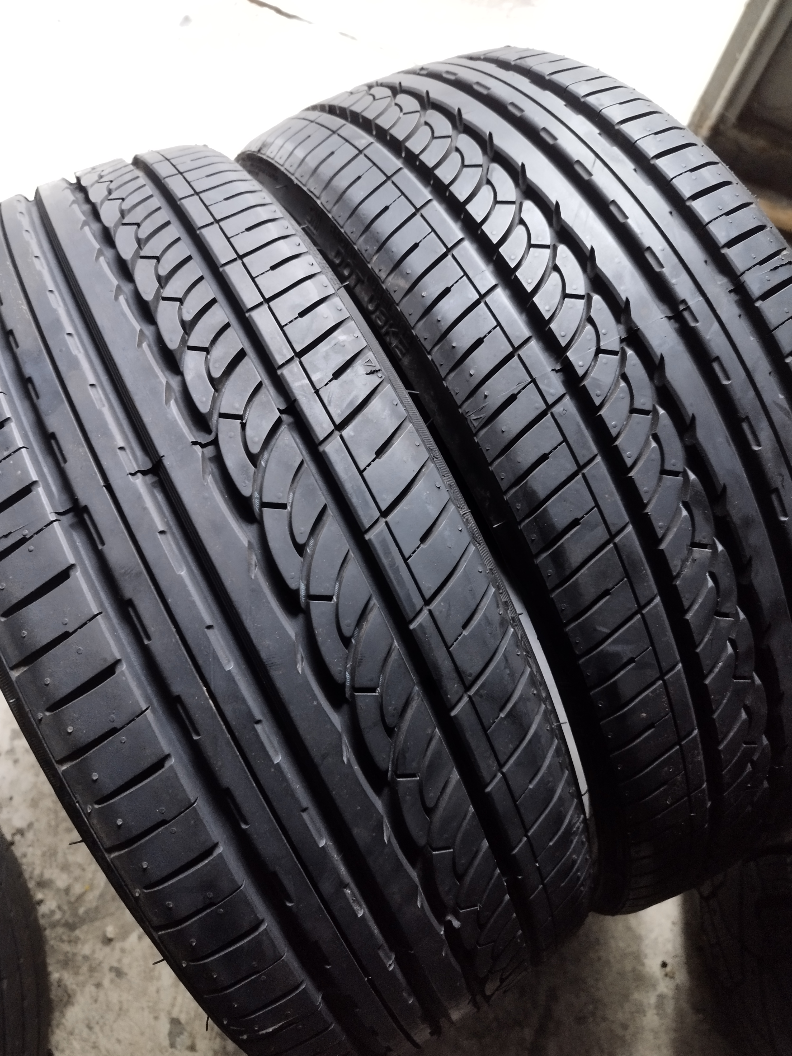2KS NOVÉ NANKANG 165/35 R18