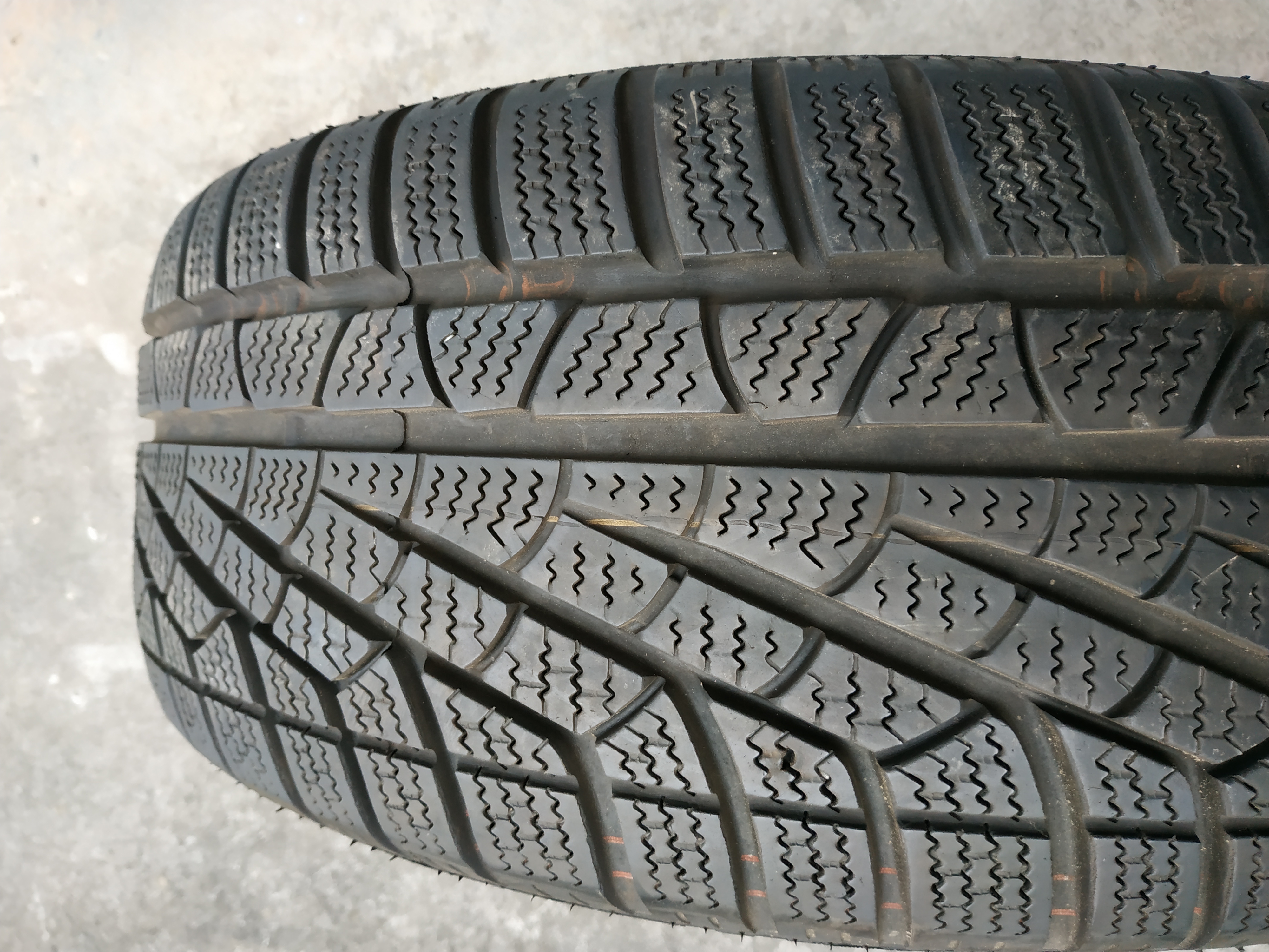 2KS PIRELLI 255/35 R19