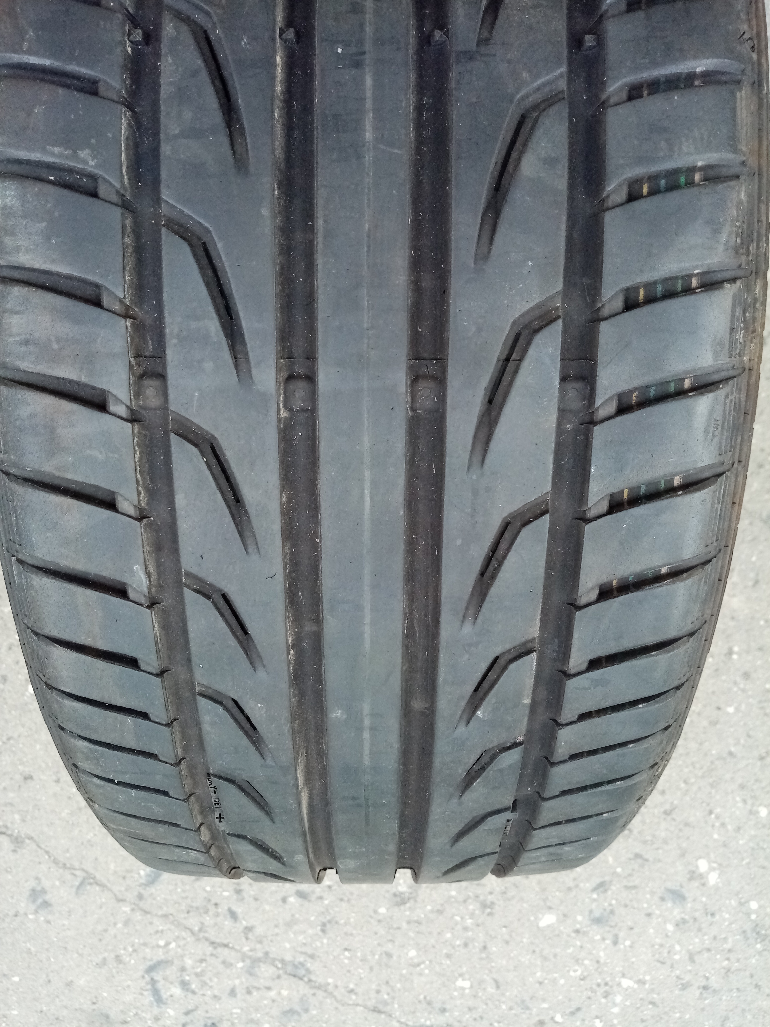 2KS LETNÍ SEMPERIT 225/55 R17