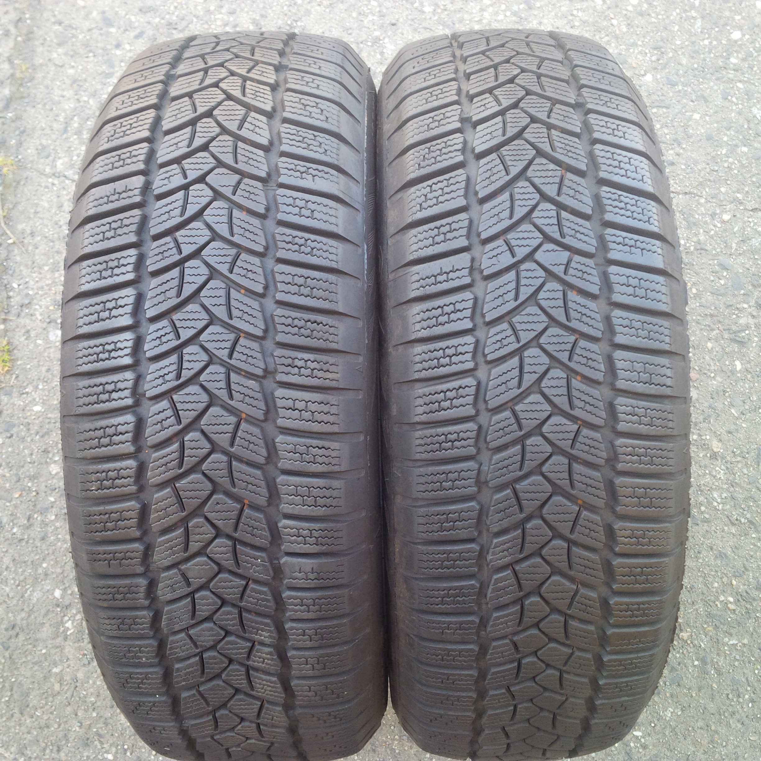 2KS FIRESTONE WINTERHAWK3 185/60 R15