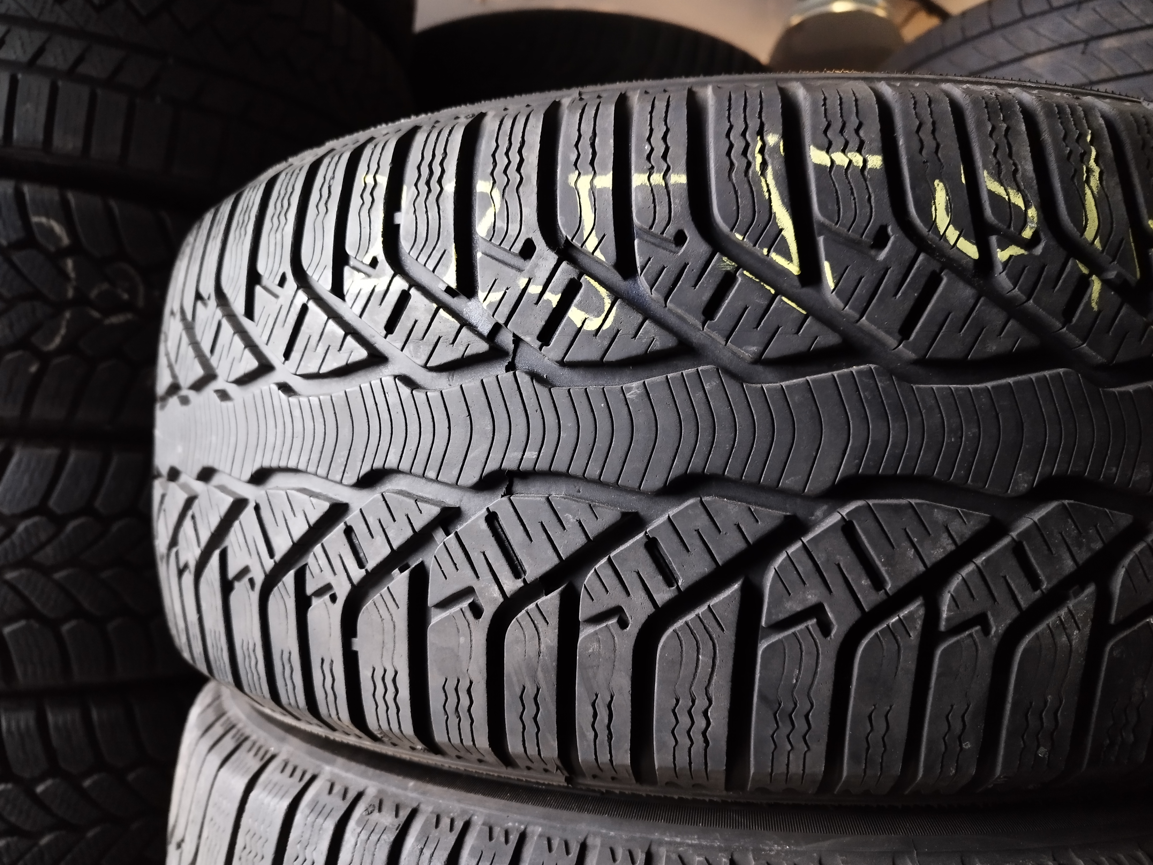 2KS KLEBER 225/50 R16 