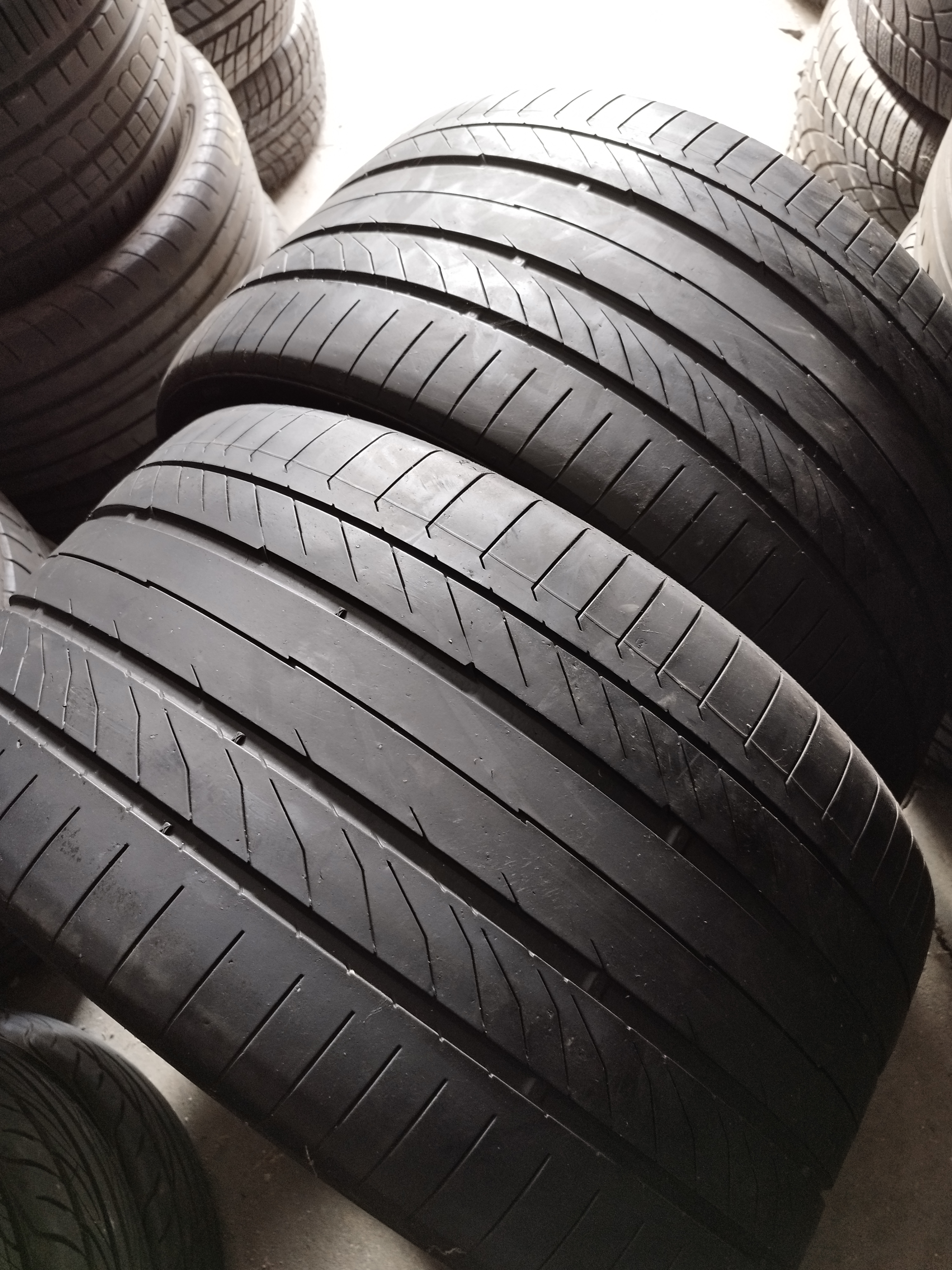 2KS CONTINENTAL 305/30 R21