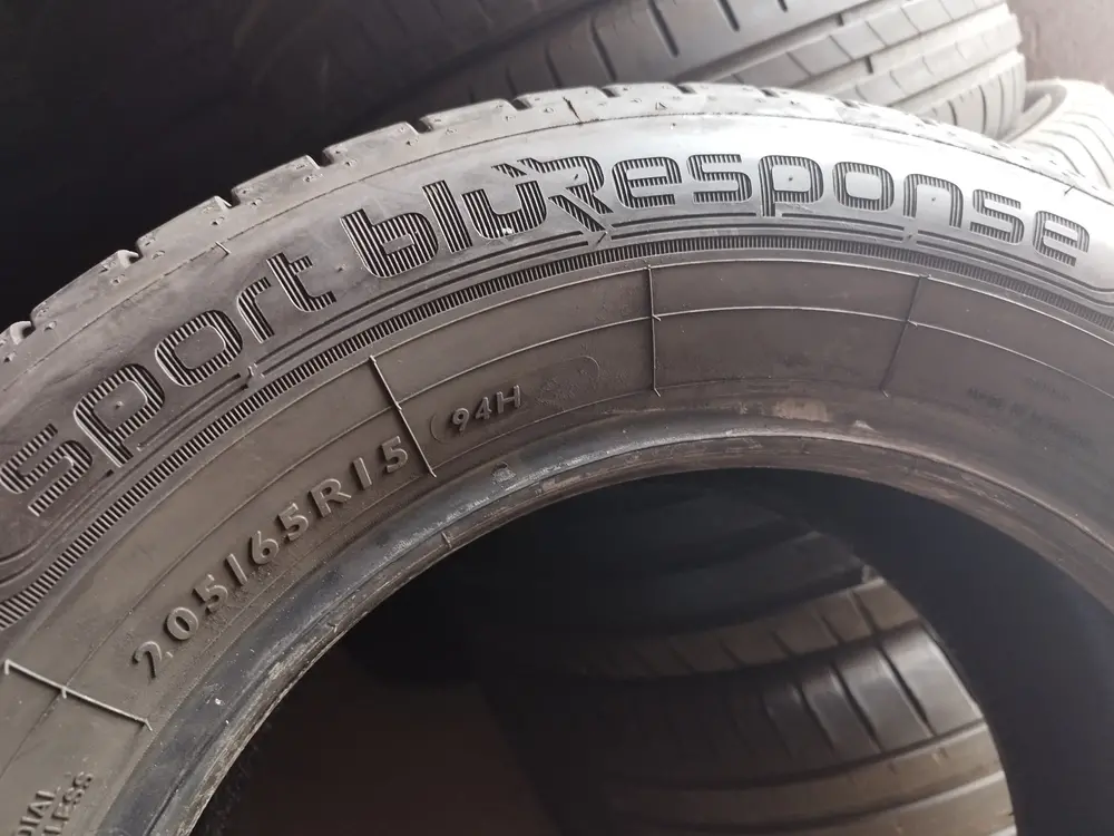 SADA DUNLOP 205/65 R15