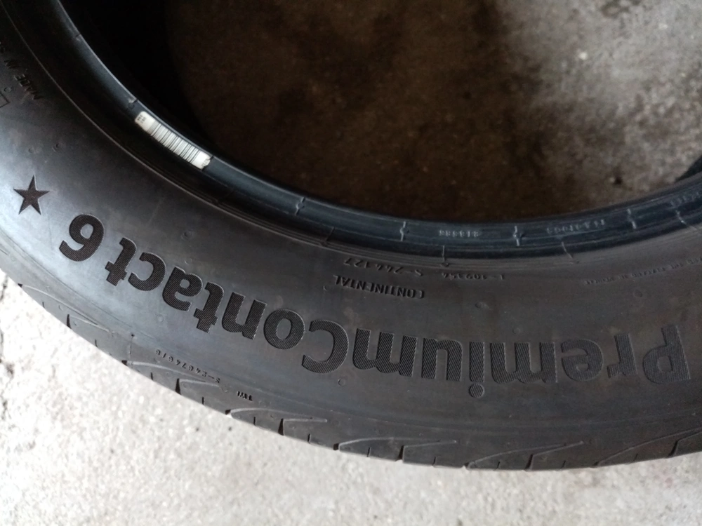2KS CONTINENTAL 225/50 R18