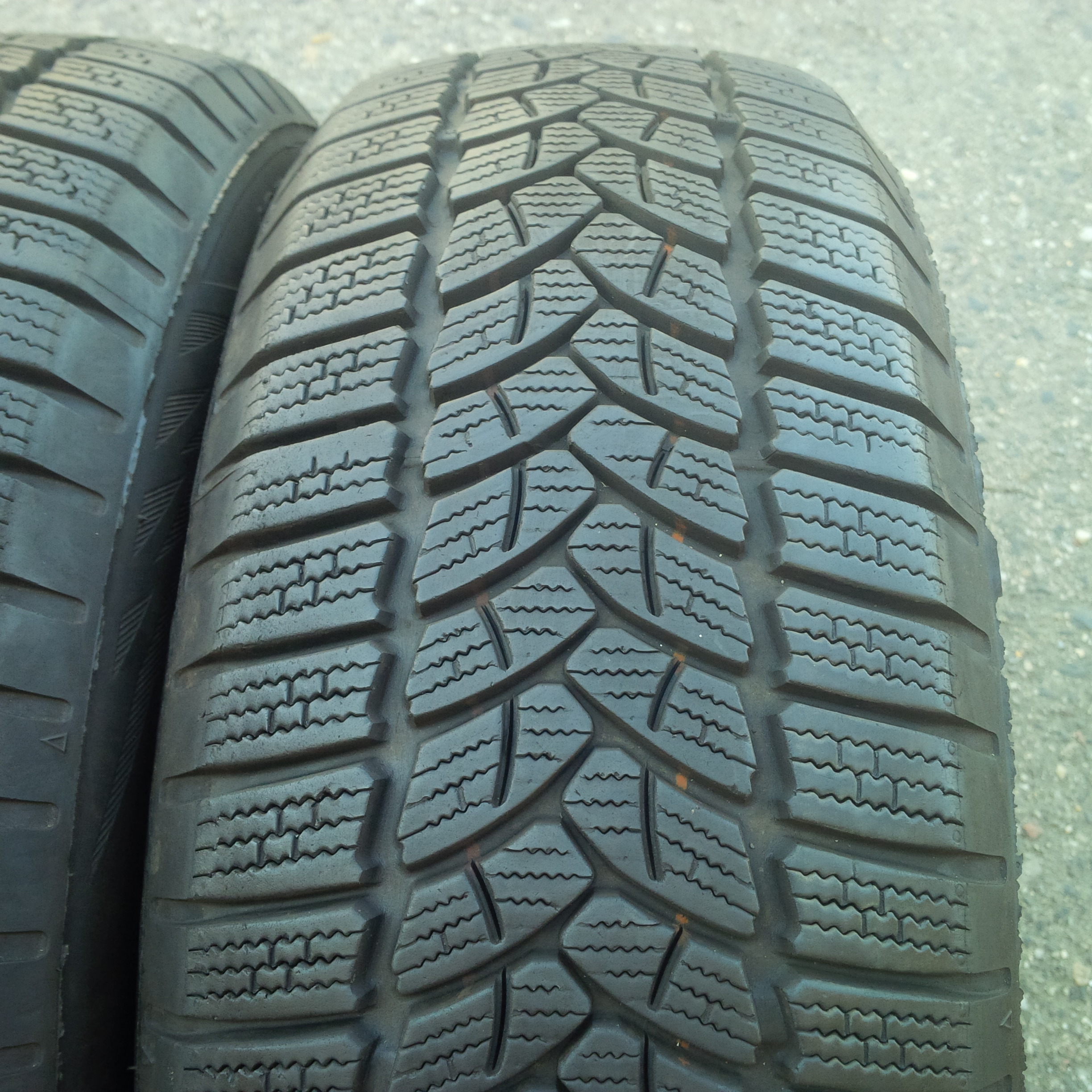 2KS FIRESTONE WINTERHAWK3 185/60 R15