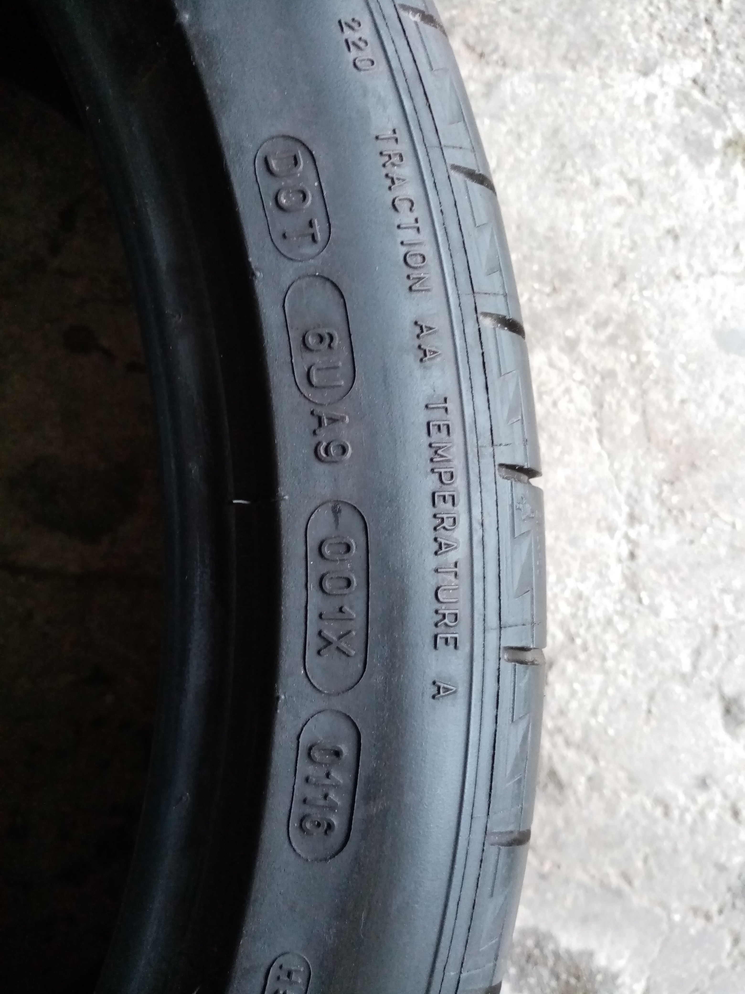 MICHELIN PILOT SPORT PS2 265/35 ZR21 101Y