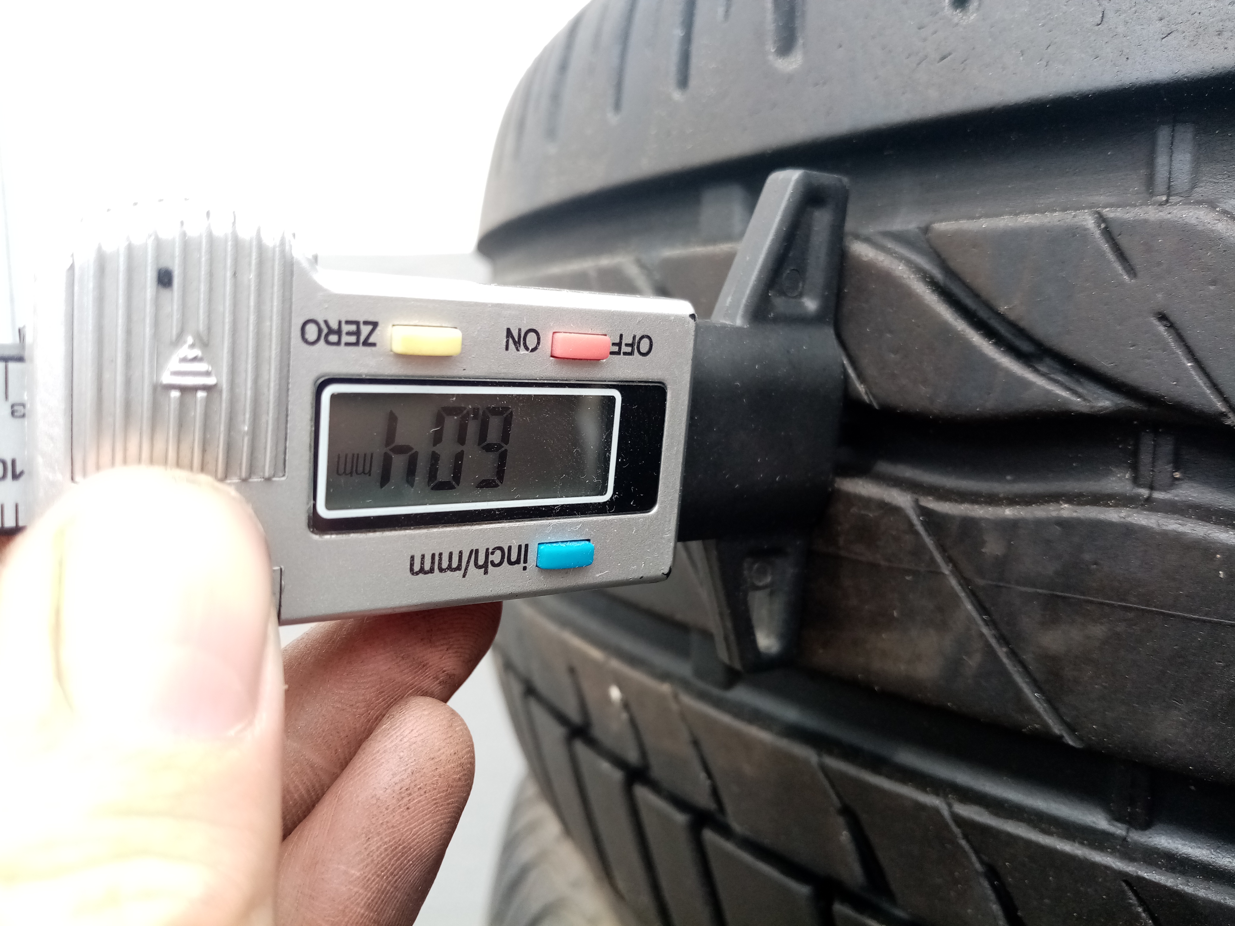 LETNÍ BRIDGESTONE 195/55 R16