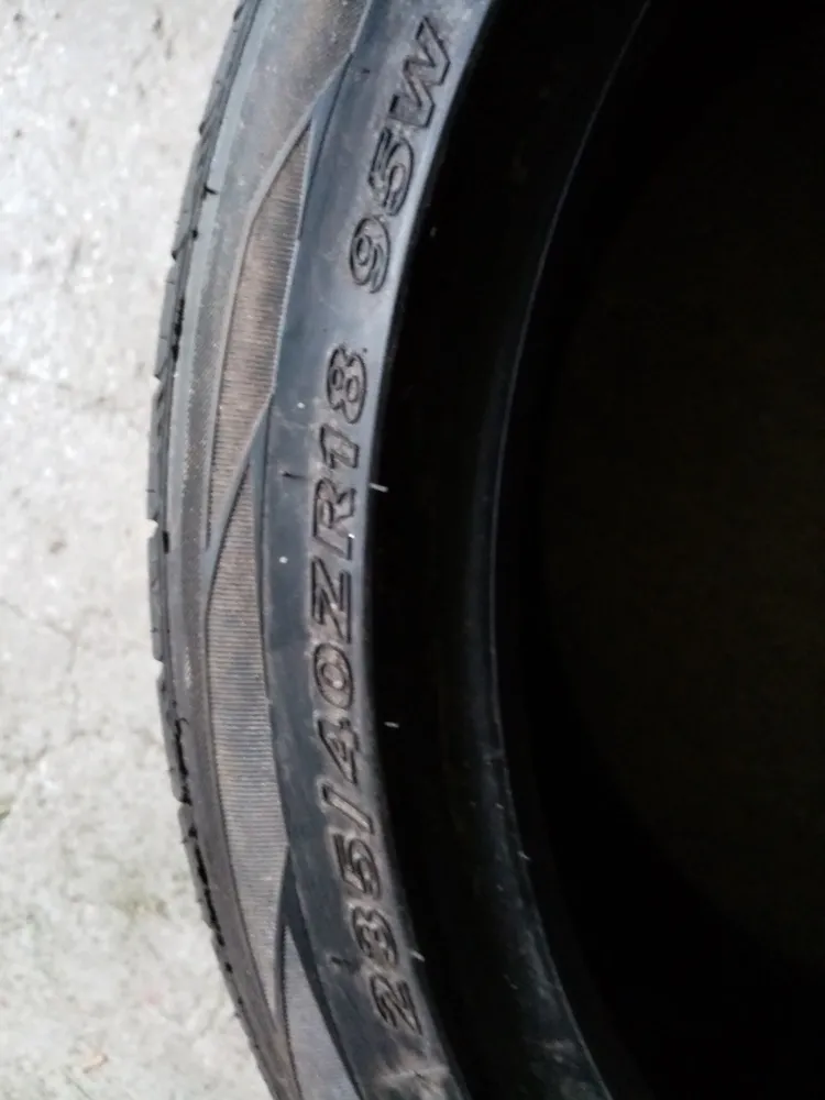 1KS NEXEN NFERA SU4 235/40 R18 95Y