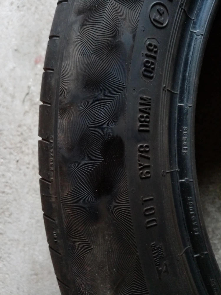 2KS CONTINENTAL 225/50 R18