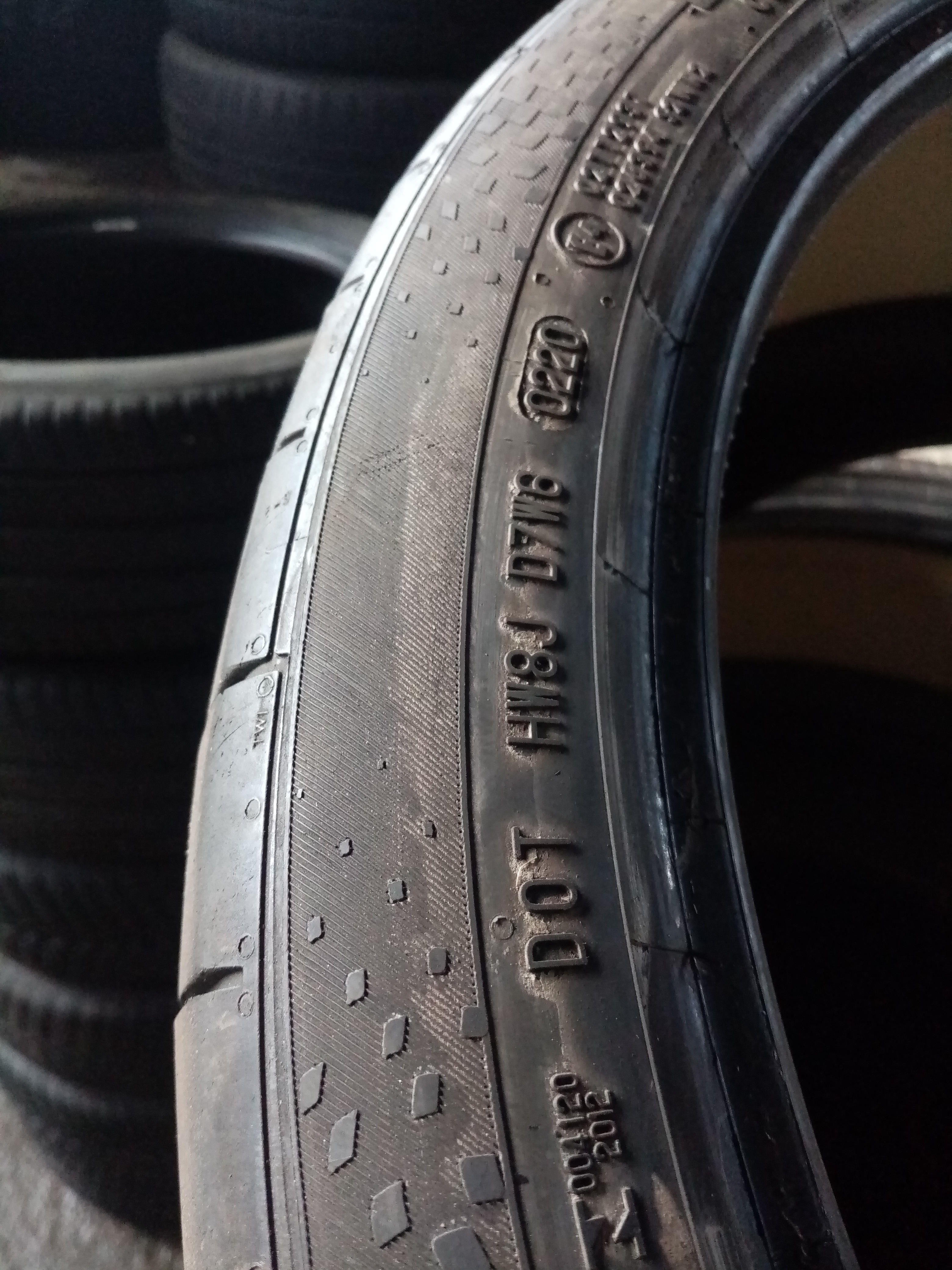 2KS LETNÍ Continental 255/45 R20