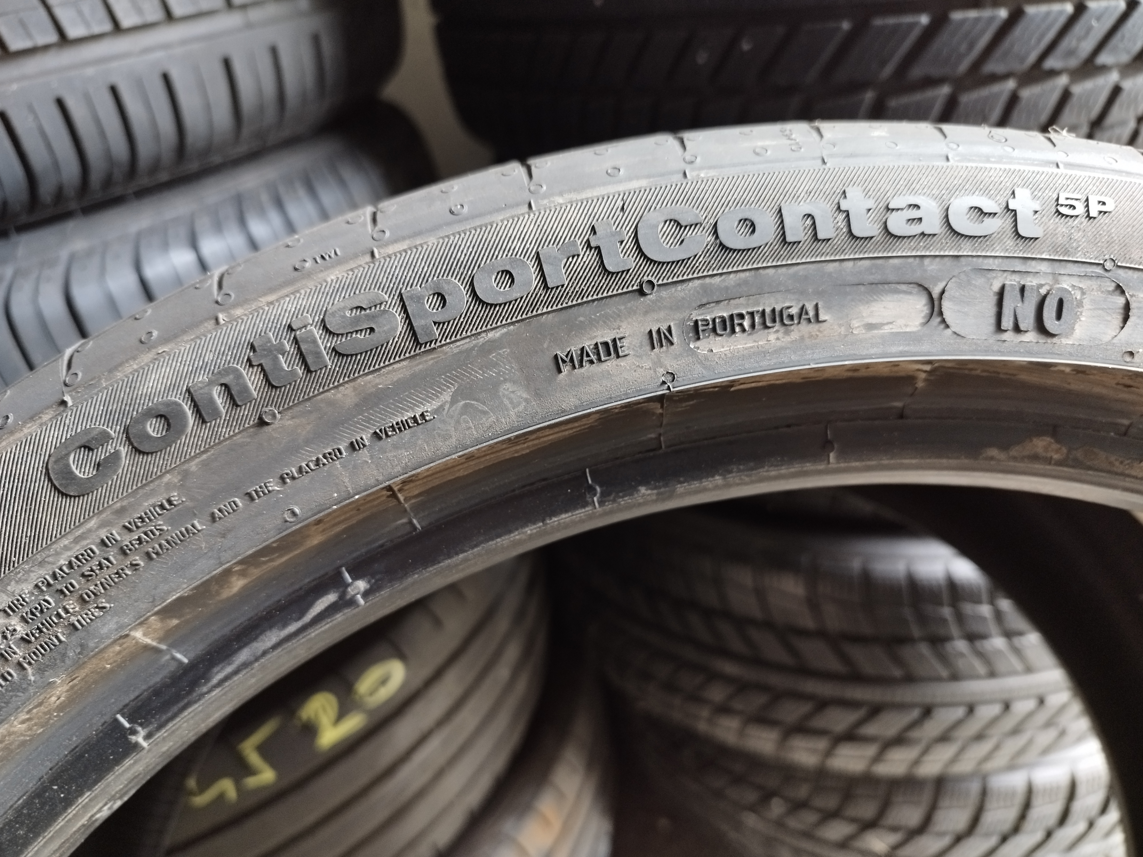 2KS CONTINENTAL 305/30 R21